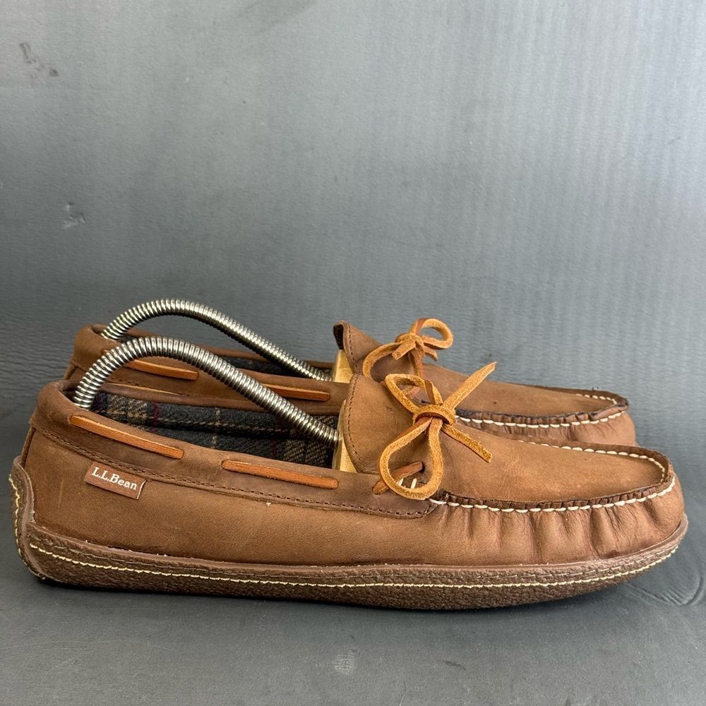 L.L. Bean Men's Handsewn Flannel-Lined leather Slippers shoes size